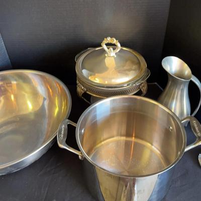 Cuisinart Stock Pot, Serving Dish With Silver Lid, Pitchers