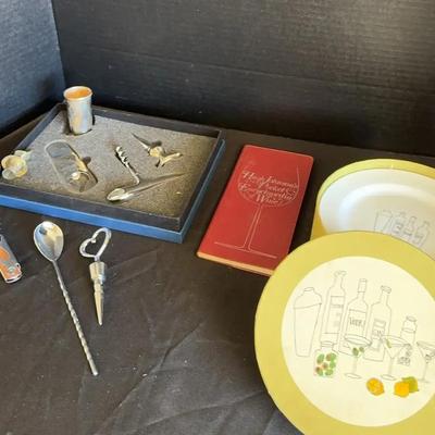 Wine Opener Set And Vodka / Gin Decorated Dessert / Appetizer Plates