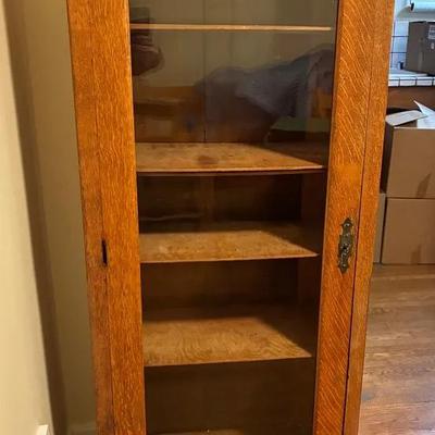 Vintage arts crafts style oak cabinet