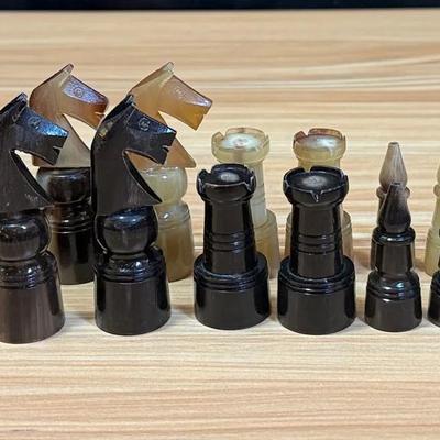 Florentine chess pieces