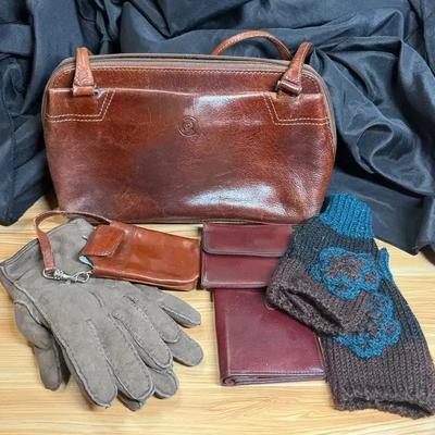 Giudi coach, hobo & other