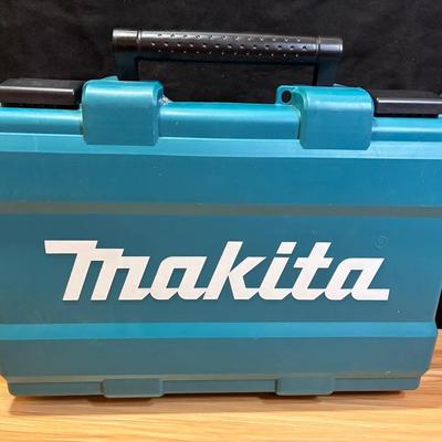 Makita impact driver and battery