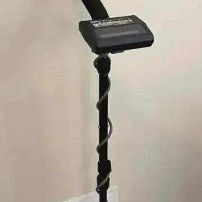 Whites Electronics M6 Metal Detector 