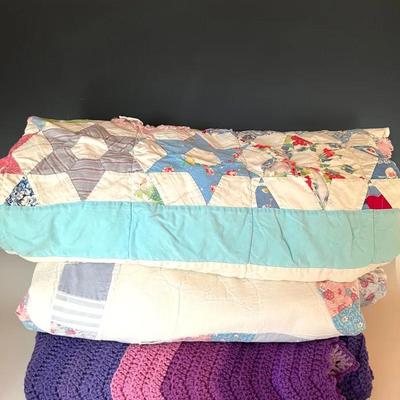 Handmade Vintage Quilts and Crocheted Afghan