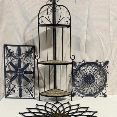 Collapsible Plant Stand And Garden Ironworks