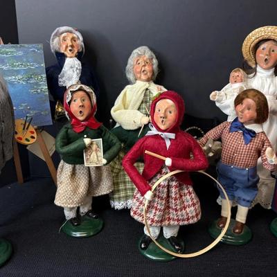 Byers’ Choice Dolls-Salvation Army Girl, Artist, Granny On Bench