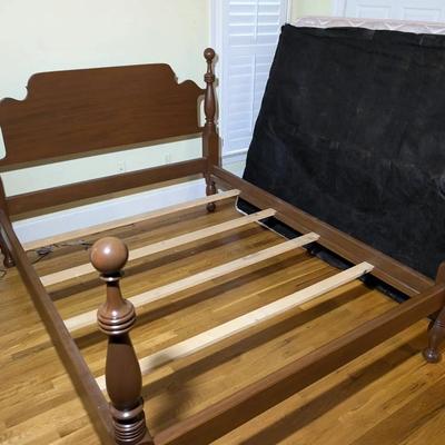 Mahogany Queen Size Bed Frame 