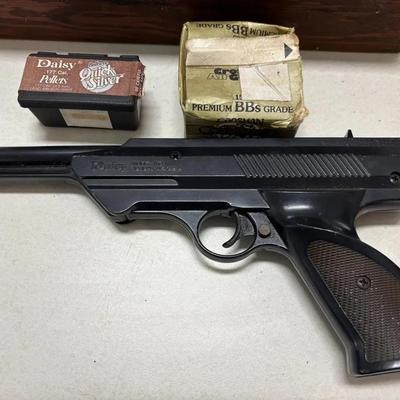 Vintage Daisy Model 188 BB Break Barrel Air Pistol