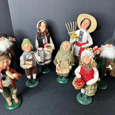 8 Byers Choice Dolls Ukrainian Themed