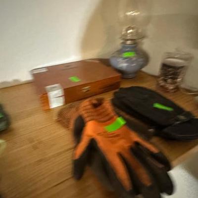 Sale Photo Thumbnail #191