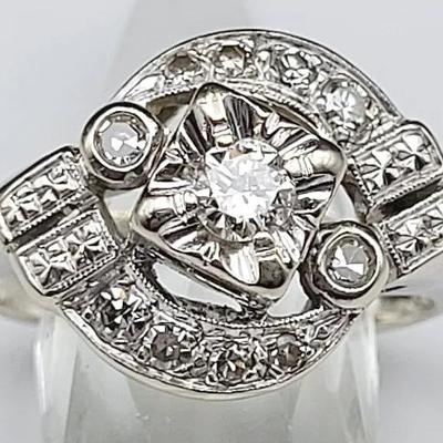 14K White Gold Art Deco Diamond Ring