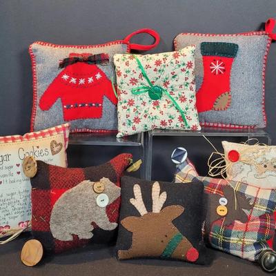 8 Small Accent Holiday Pillows Christmas Decor