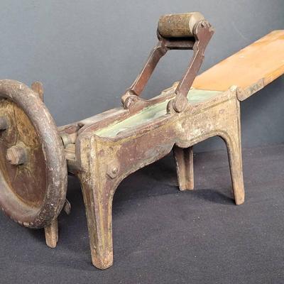 Antique German Tobacco Cutter Late 19th C./Early 20th C. | Cast Iron | Single Wheel