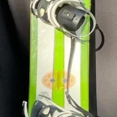 Sims Vintage Snowboard With Bindings 164 CM & Bag