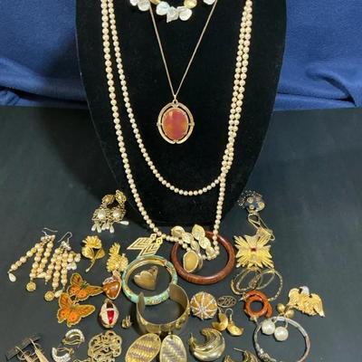 Collection Of Gold Tone Jewelry 