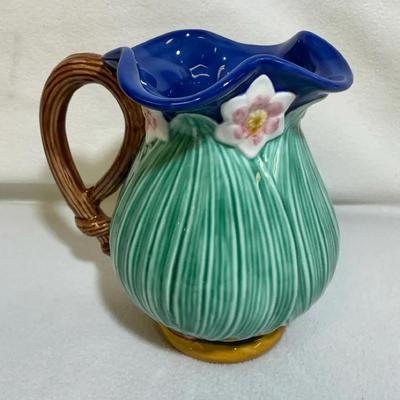 Fitz And Floyd Majolica Lily Pitcher With Original Box 