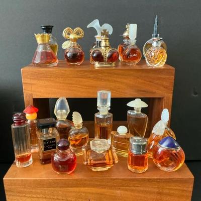 Perfume Bottles, Miniatures, 20 Pcs Plus