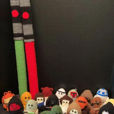 Crochet Star Wars Characters & Sabers by Tammy Kemp
