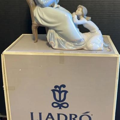 Lladró “Story Hour” Porcelain Figurine