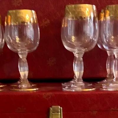 Italian Alfa & Omega Handmade Wine Glasses with 24K Gold Rims & Storage Cases