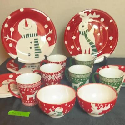 BK131 Snowman & Reindeer Dishes