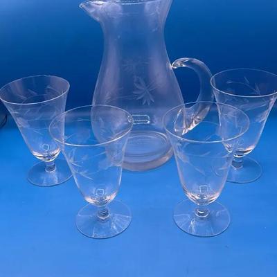 BK156 Pitcher And Water Glasses Set