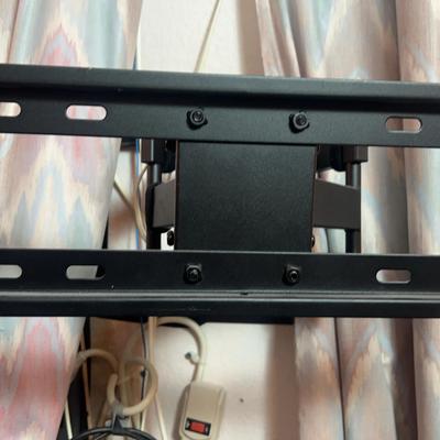 BK165 TV Mount