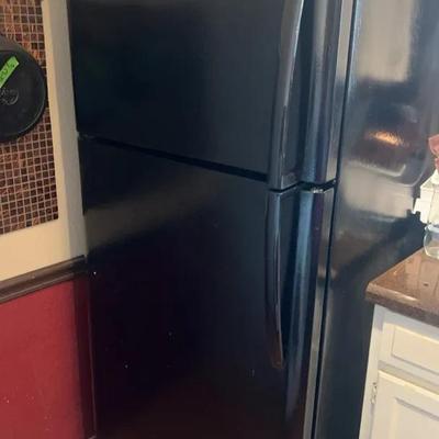 BK150 Frigidaire Refrigerator 