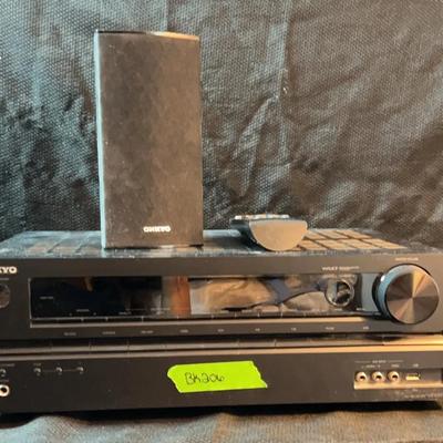 BK206 ONKYO Music Player W/ One Speaker and Remote
