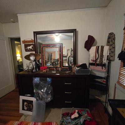 Sale Photo Thumbnail #81