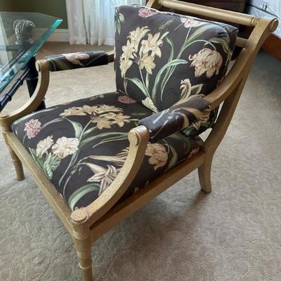 Sale Photo Thumbnail #17: Decorative chair