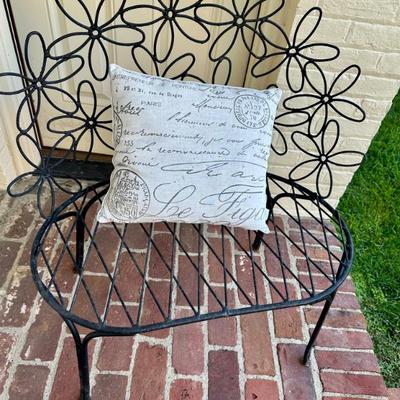 Sale Photo Thumbnail #9: Outdoor bench