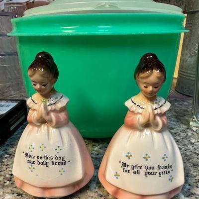 Sale Photo Thumbnail #70: Salt and pepper set