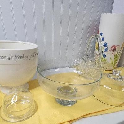 Flower Pots, Glassware & Upside Down 7up Glass