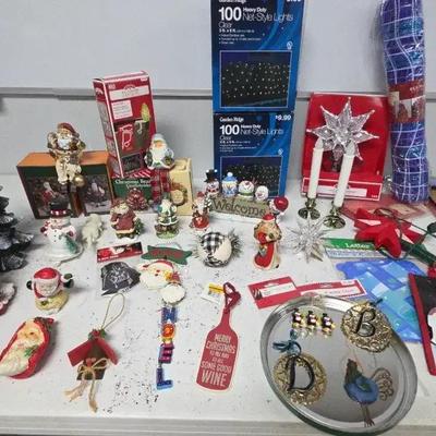 Christmas Lot 7 Tree Toppers Figures Ornaments Net Lights