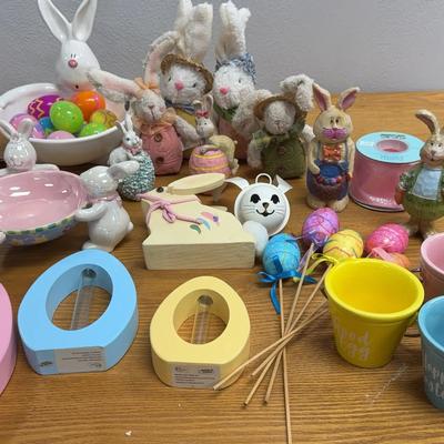 Easter Decorations, Easter Bowls, Mini Buckets, Ribbons, Bunny Figures