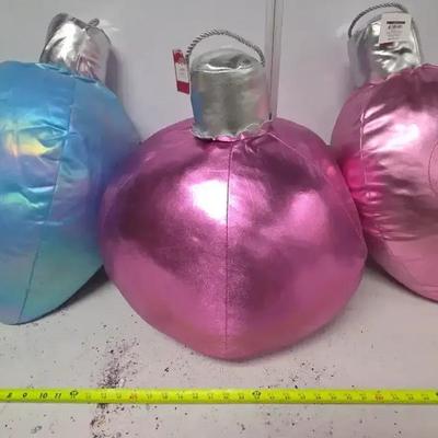 Big Stuffed Christmas Ornaments 