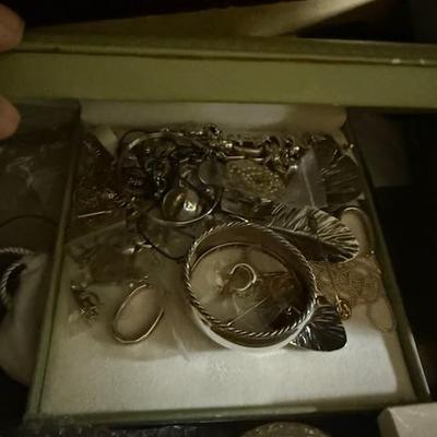 Sale Photo Thumbnail #113