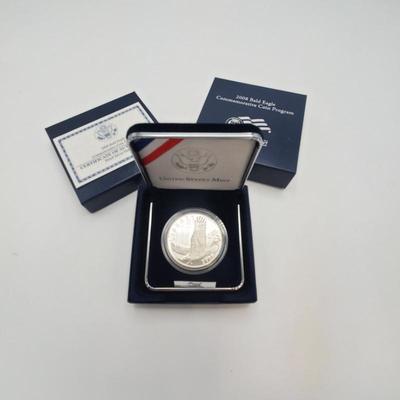 Lot 1113 bald eagle silver coin