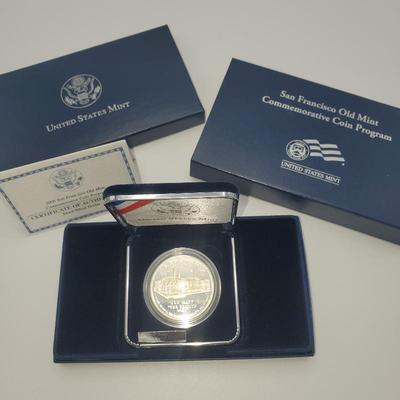 Lot 1078 sf old mint commerative 2006