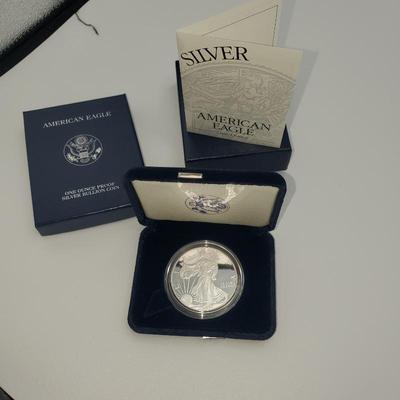 Lot 1060 american eagle 2001