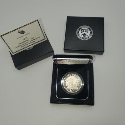 Lot 1094 us army commerative coin