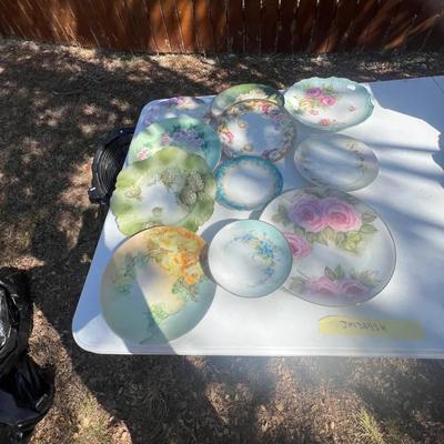 Various Porcelain Vintage Plates 