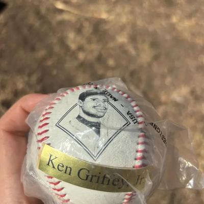Ken Griffey, Jr. Signed Baseball 