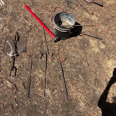 Wheelbarrow And Lawn Set 