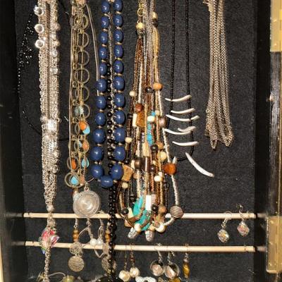 Sale Photo Thumbnail #120