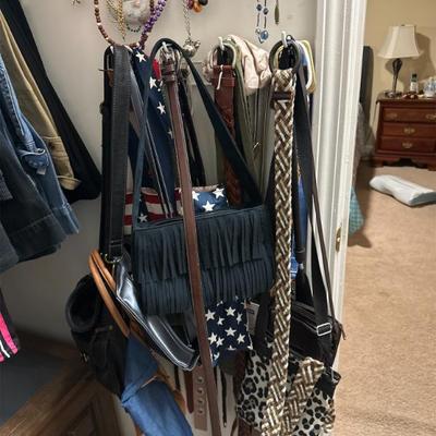 Sale Photo Thumbnail #114