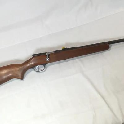 Savage .22 Rifle Long Or Short Long Bolt Action 3C