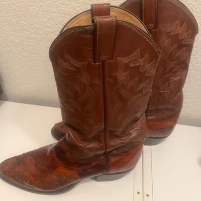 Justin Cowboy boots