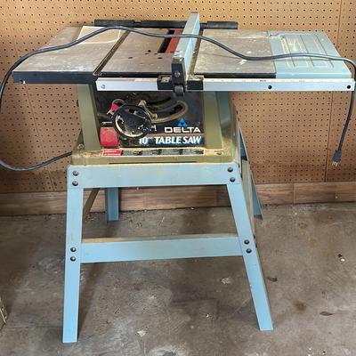 Delta 10” Portable Tablesaw W/Stand 